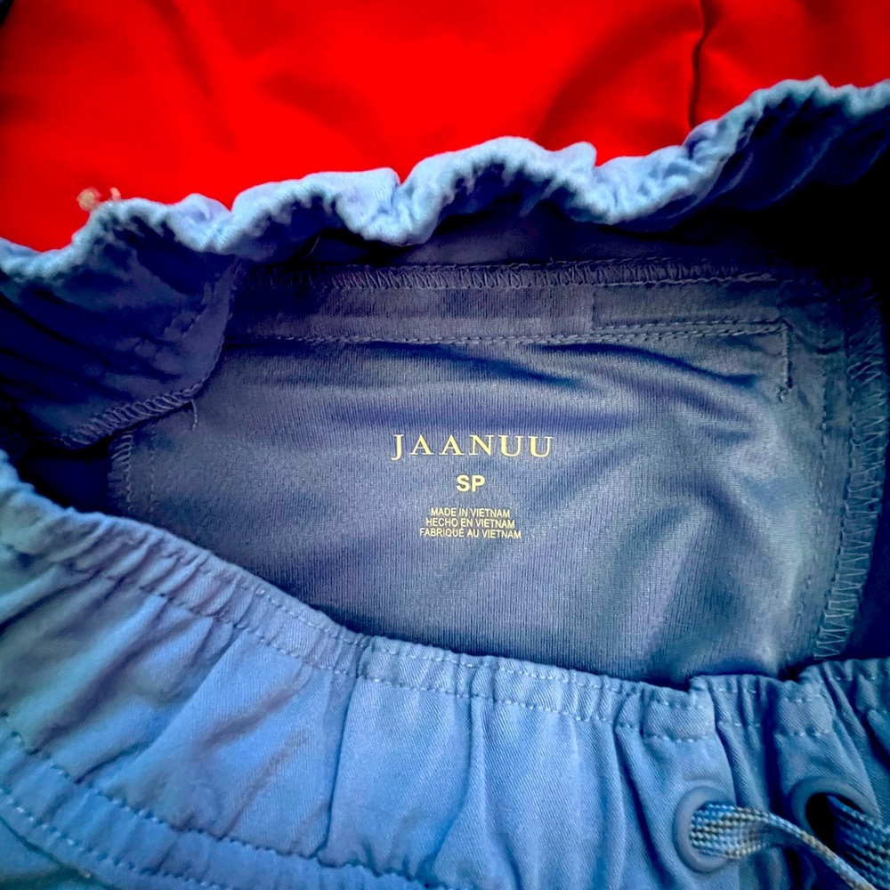 Jaanuu Scrubs set